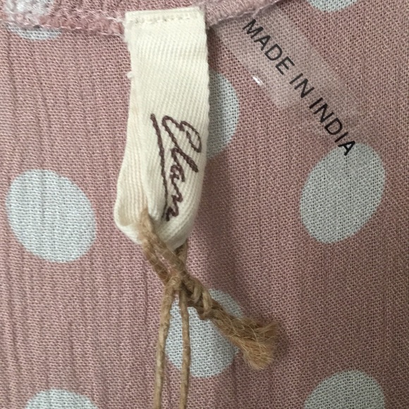 Polka dot pink romper - Picture 5 of 7